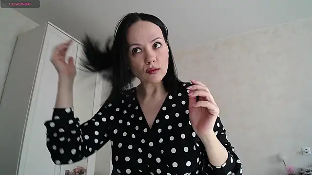 Devil Goddess online show from March 10, 12:43 pm