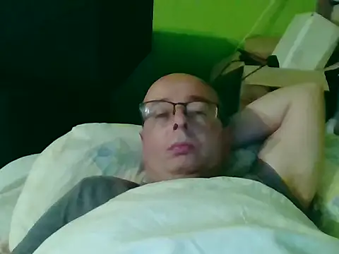 Snapshot of Tiger202441 chatting on October 27, 10:14 pm Tiger202441 online show from October 27, 10:14 pm