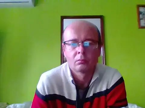 Snapshot of Tiger202441 chatting on November 23, 1:22 pm Tiger202441 online show from November 23, 1:22 pm