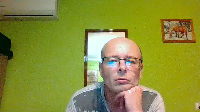 Snapshot of Tiger202441 chatting on June 19, 9:07 pm Tiger202441 online show from June 19, 9:07 pm