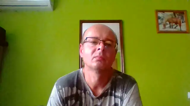 Snapshot of Tiger202441 chatting on July 1, 8:49 am Tiger202441 online show from July 1, 8:49 am