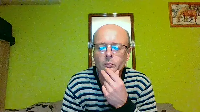 Snapshot of Tiger202441 chatting on July 3, 8:37 pm Tiger202441 online show from July 3, 8:37 pm