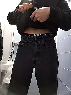 Dennis 2024 online show from December 4, 6:01 am