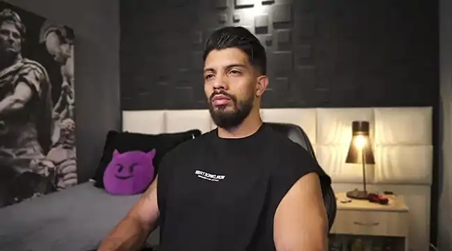 DannSaenz online show from February 22, 12:05 am