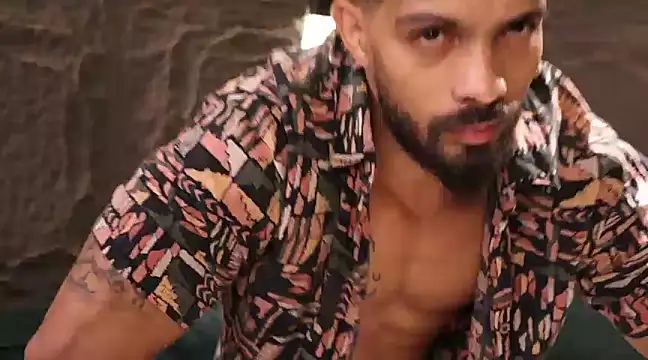 DannSaenz online show from March 3, 2:04 pm