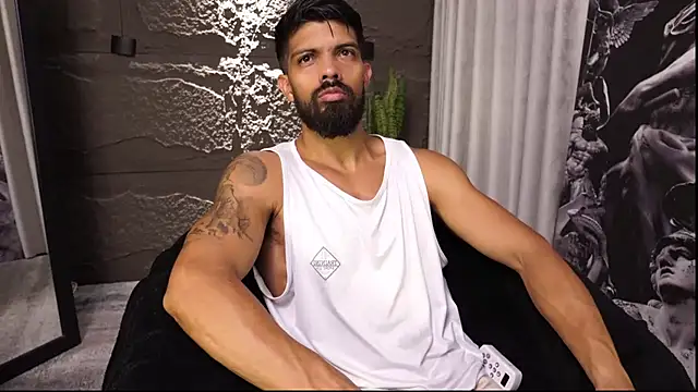 DannSaenz online show from May 3, 6:14 pm