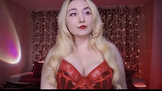 AllisonBlack  online show from October 26, 7:31 pm