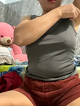 Linaannn online show from January 6, 12:09 pm