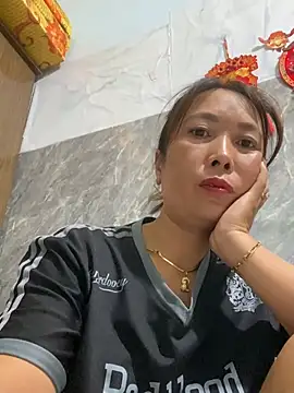 Linaannn online show from July 20, 11:51 pm