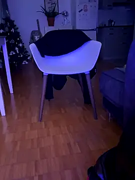 Snapshot of esteraulxxx chatting on December 2, 8:19 am esteraulxxx online show from December 2, 8:19 am