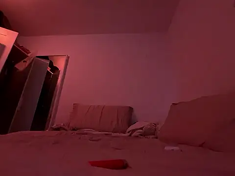 esteraulxxx online show from December 3, 9:11 am