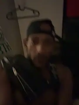 Snapshot of esteraulxxx chatting on September 24, 6:17 am esteraulxxx online show from September 24, 6:17 am