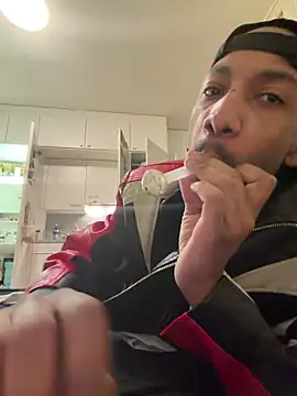 Snapshot of esteraulxxx chatting on September 28, 10:48 pm esteraulxxx online show from September 28, 10:48 pm