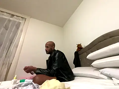 Snapshot of esteraulxxx chatting on October 4, 3:15 am esteraulxxx online show from October 4, 3:15 am