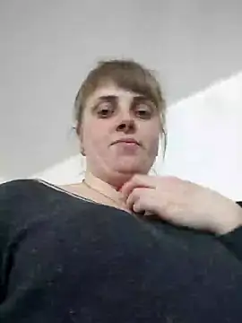 CoddessCrystal online show from February 21, 1:33 pm