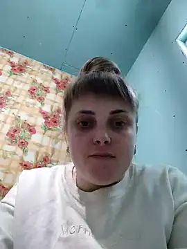 CoddessCrystal online show from March 3, 9:00 am