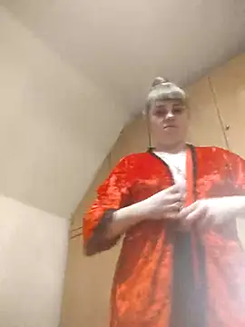 CoddessCrystal online show from February 4, 7:31 pm