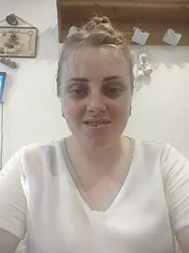 CoddessCrystal online show from June 25, 8:41 am