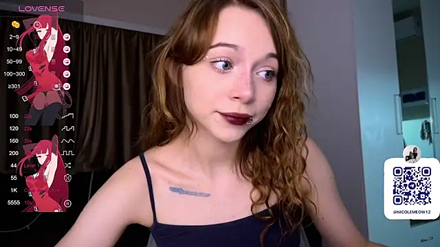  SofiaBrown online show from December 4, 6:05 pm