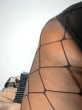 gymyagirlll online show from December 11, 11:43 pm