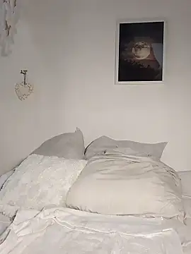 gymyagirlll online show from October 12, 8:52 pm