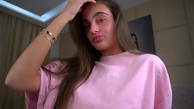 PiquingOgalala online show from March 13, 1:12 am