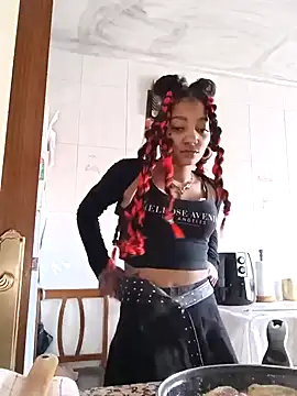 Laanegraofficial  online show from December 13, 1:55 pm