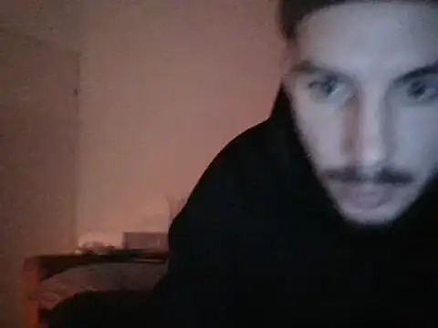 Snapshot of sekks_yes_sir chatting on December 15, 3:34 am sekks yes sir online show from December 15, 3:34 am