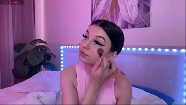 Snapshot of Veronica_leal chatting on May 25, 9:04 am Veronica leal online show from May 25, 9:04 am
