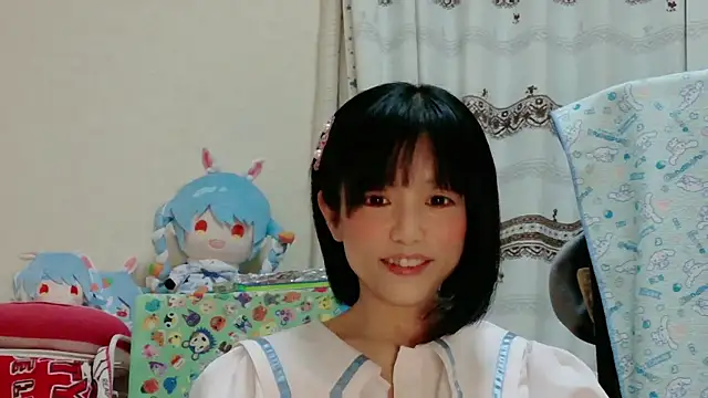 Snapshot of renapiyon8182 chatting on December 16, 7:54 pm renapiyon8182 online show from December 16, 7:54 pm