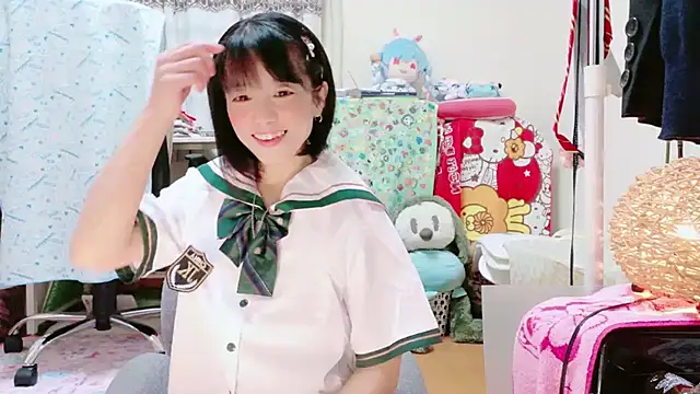 Snapshot of renapiyon8182 chatting on March 22, 7:31 pm renapiyon8182 online show from March 22, 7:31 pm