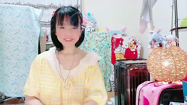 Snapshot of renapiyon8182 chatting on November 7, 7:14 pm renapiyon8182 online show from November 7, 7:14 pm