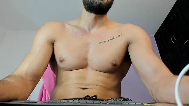 Snapshot of Joao_Batista_Oficial chatting on July 24, 11:03 pm Joao Batista Oficial online show from July 24, 11:03 pm
