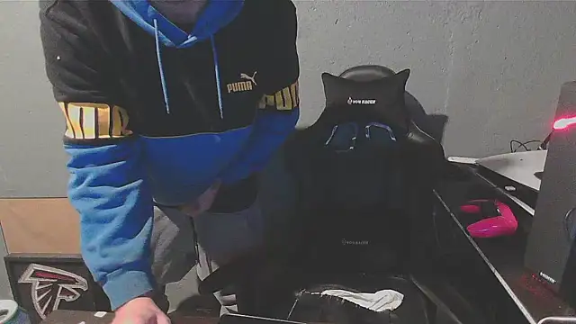 Snapshot of Superoz77 chatting on December 24, 5:38 am Superoz77 online show from December 24, 5:38 am