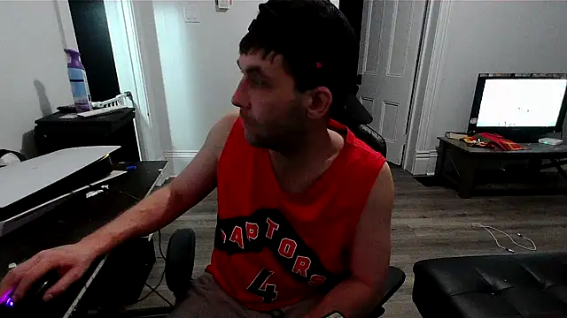 Snapshot of Superoz77 chatting on December 5, 3:26 am Superoz77 online show from December 5, 3:26 am