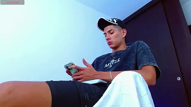 Valerio 20 online show from March 19, 7:38 pm