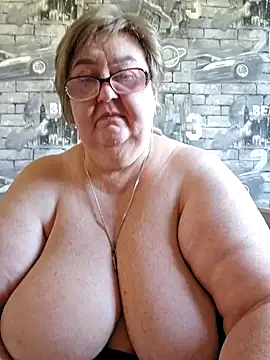 Snapshot of Awn290668 chatting on March 21, 6:27 am Awn290668 online show from March 21, 6:27 am