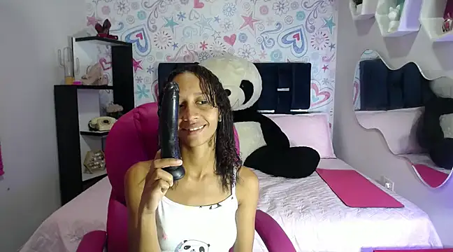 EMMA SWEETT1 online show from January 19, 12:28 pm