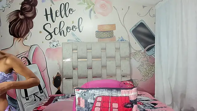 EMMA SWEETT1 online show from February 11, 12:58 pm