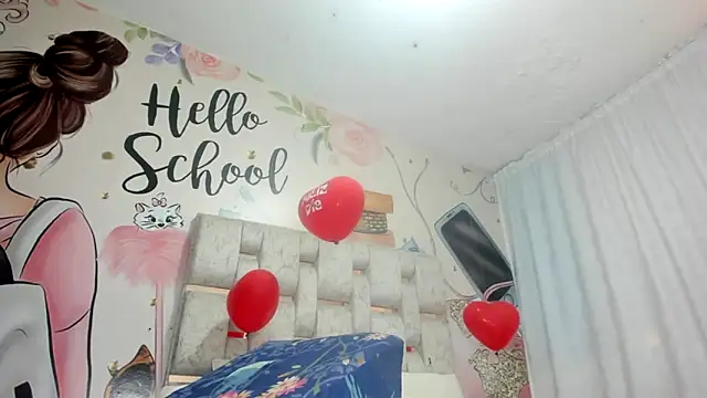 EMMA SWEETT1 online show from February 27, 3:37 pm