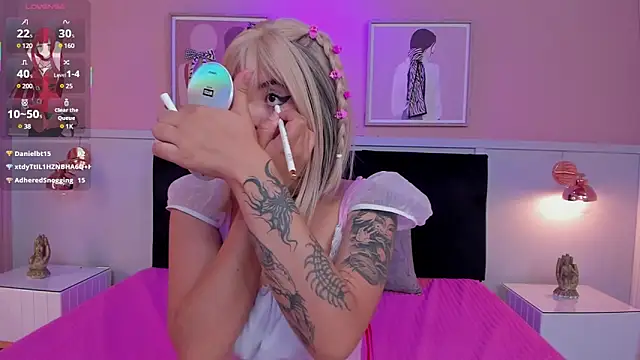 naoko kirino online show from March 19, 12:01 pm