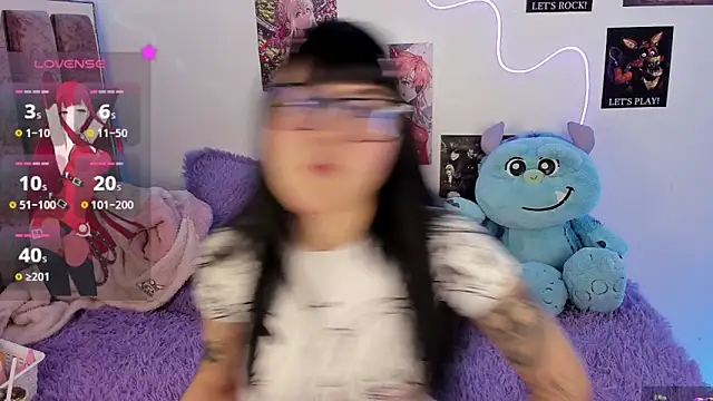 naoko kirino online show from December 18, 4:18 am