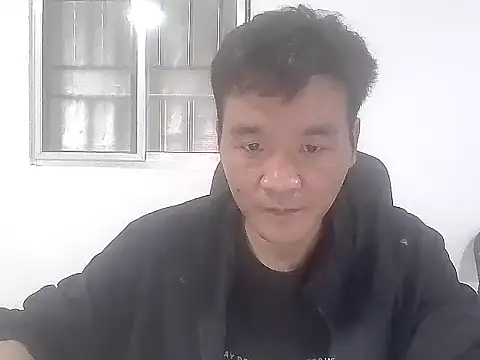 Snapshot of kisstoyousoon2024 chatting on November 16, 9:48 am kisstoyousoon2024 online show from November 16, 9:48 am