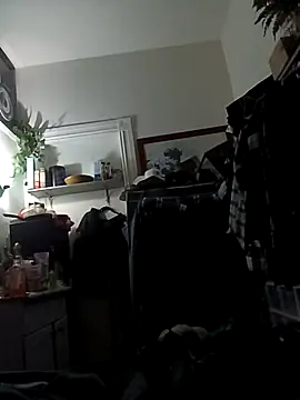 Slunghung79 online show from September 12, 12:16 pm