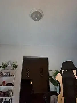 Snapshot of Blazerina chatting on November 23, 5:18 am Blazerina online show from November 23, 5:18 am