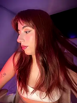 veronicaapink online show from November 11, 10:43 pm