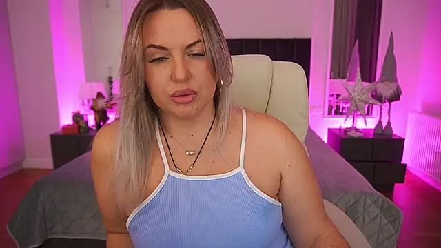 KiraCandyS online show from January 16, 9:19 pm