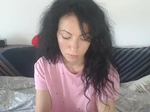 Emmatoo online show from May 29, 6:33 am