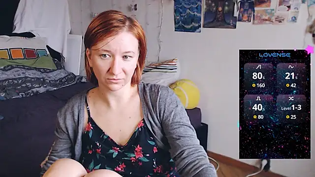 Snapshot of licentia__poetica chatting on February 8, 11:12 am licentia poetica online show from February 8, 11:12 am