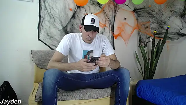 Snapshot of jayydenandjacob chatting on October 30, 7:25 pm jayydenandjacob online show from October 30, 7:25 pm